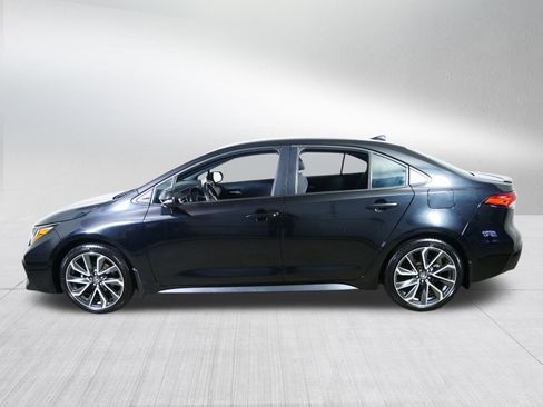 Used 2022 Toyota Corolla SE image 4