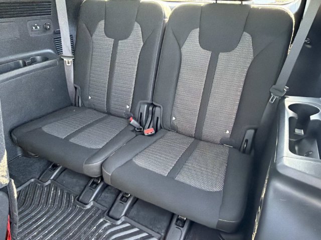 Used 2026 Kia Sorento LX FWD image 19