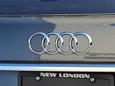 Certified 2023 Audi Q5 2.0T Premium Plus w/ Premium Plus Package image 31