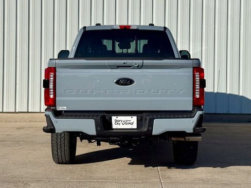 New 2025 Ford F350 Lariat w/ Lariat Ultimate Package AWD/4WD image 4