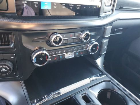 New 2025 Ford F150 Lariat w/ Equipment Group 501A Mid image 18