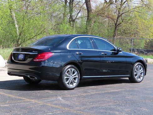 Used 2017 Mercedes-Benz C 300 4MATIC Sedan image 3