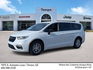 New 2026 Chrysler Pacifica Select video 1