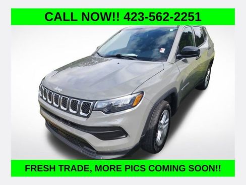Used 2024 Jeep Compass Sport AWD/4WD image 1