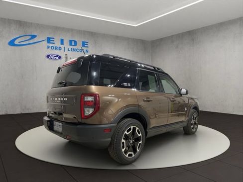 Used 2022 Ford Bronco Sport Outer Banks AWD/4WD image 9