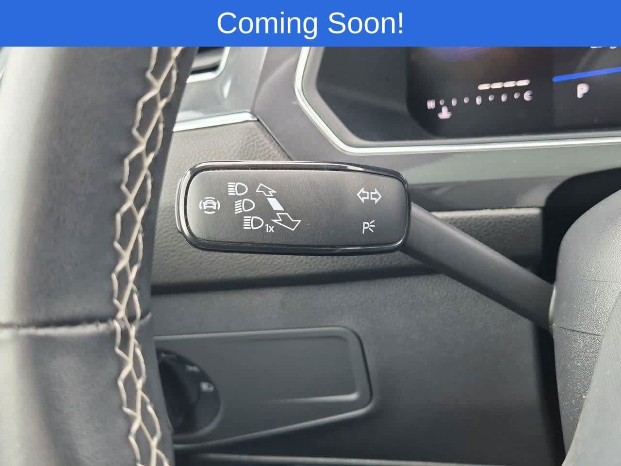 Used 2024 Volkswagen Tiguan SE AWD/4WD image 28
