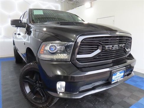 Used 2018 RAM 1500 Sport image 3