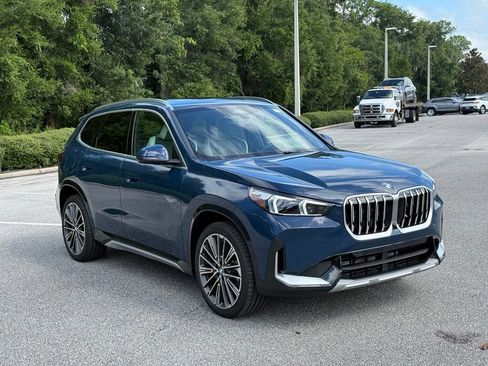 New 2026 BMW X1 xDrive28i w/ Technology Package AWD/4WD image 7