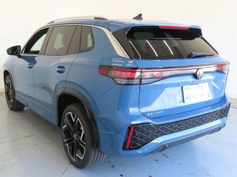 New 2026 Volkswagen Tiguan SEL R-Line image 7