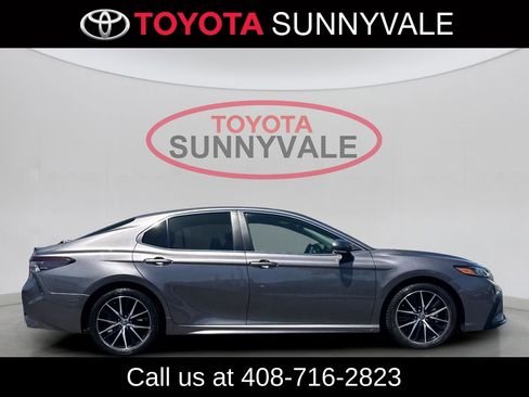 Certified 2023 Toyota Camry SE FWD image 10
