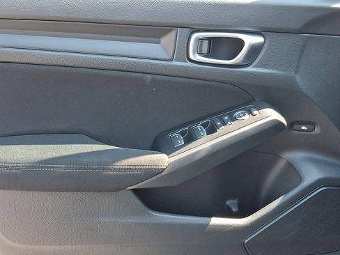 Used 2024 Honda Civic Sport image 9