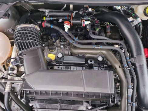 Certified 2024 Lincoln Corsair AWD w/ Equipment Group 101A image 31