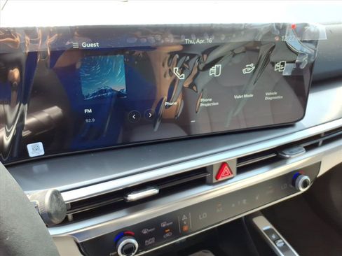 Used 2025 Kia Sorento S w/ Panoramic Sunroof Package FWD image 22
