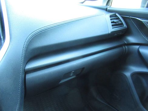 Used 2019 Subaru Impreza 2.0i Premium image 27