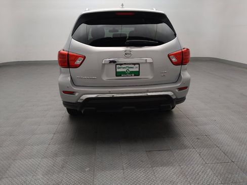 Used 2020 Nissan Pathfinder SL AWD/4WD image 6