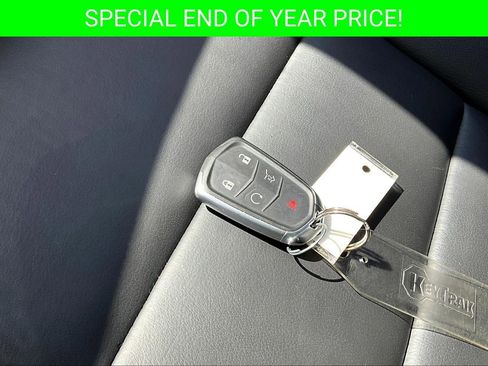 Used 2023 Cadillac XT4 Premium Luxury image 34