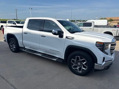 Used 2024 GMC Sierra 1500 SLT w/ SLT Premium Plus Package AWD/4WD image 1