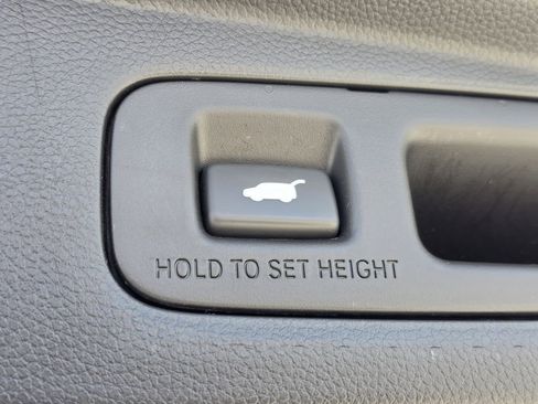 Used 2023 Honda CR-V EX-L image 19