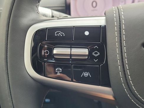 New 2025 Genesis GV80 3.5T Prestige image 18