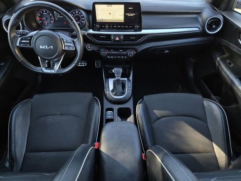 Used 2023 Kia Forte GT-Line w/ GT-Line Technology Package image 13