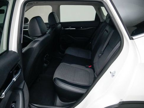 Used 2024 Kia Seltos S FWD image 25