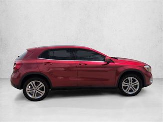 Used 2018 Mercedes-Benz GLA 250 video 4