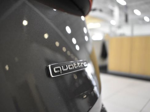 Used 2020 Audi Q7 3.0T Premium Plus w/ Premium Plus Package image 18