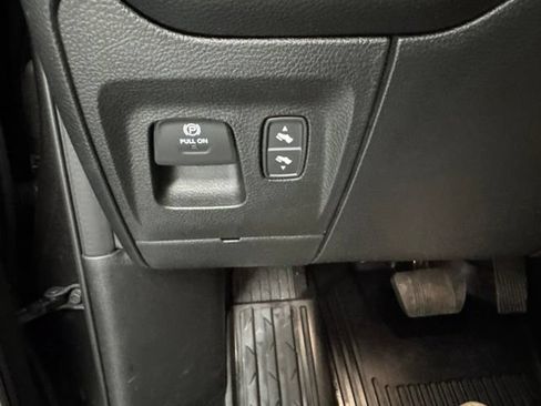 Used 2026 RAM 1500 Laramie w/ Night Edition AWD/4WD image 44