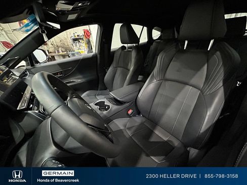 Used 2024 Toyota Venza Limited AWD/4WD image 25