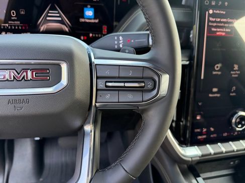 Used 2025 GMC Yukon Elevation AWD/4WD image 21