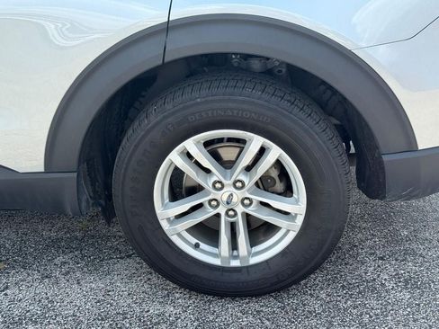 Used 2023 Ford Explorer 4WD image 6