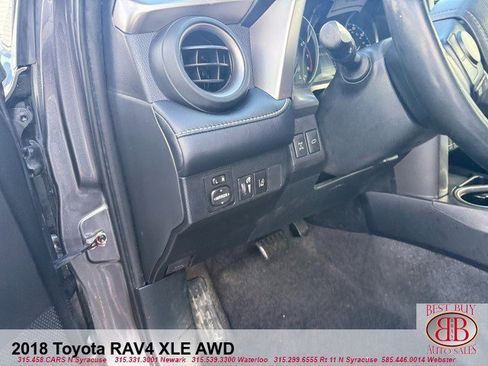 Used 2018 Toyota RAV4 XLE image 17