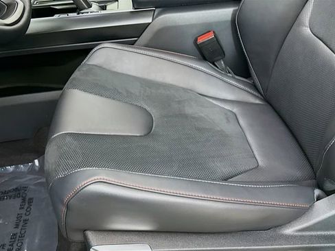 Used 2025 Ford F150 Raptor image 20