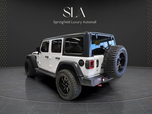 Used 2020 Jeep Wrangler Unlimited Rubicon w/ Dual Top Group AWD/4WD image 4