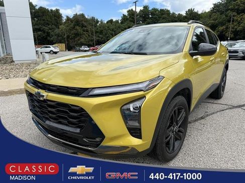 Certified 2024 Chevrolet Trax ACTIV w/ Sunroof Package image 1