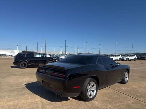 Used 2023 Dodge Challenger SXT image 22