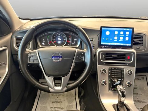 Used 2018 Volvo S60 T5 Dynamic w/ Protection Package AWD/4WD image 29