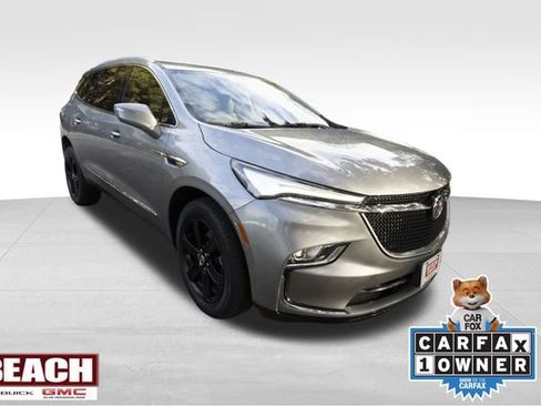 Used 2024 Buick Enclave Essence w/ Sport Touring Edition image 1