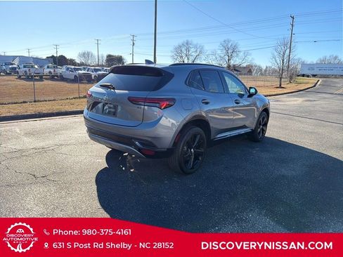 Used 2022 Buick Envision Preferred image 7