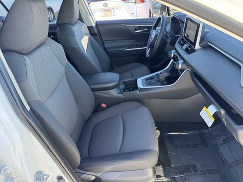 New 2025 Toyota RAV4 XLE image 8
