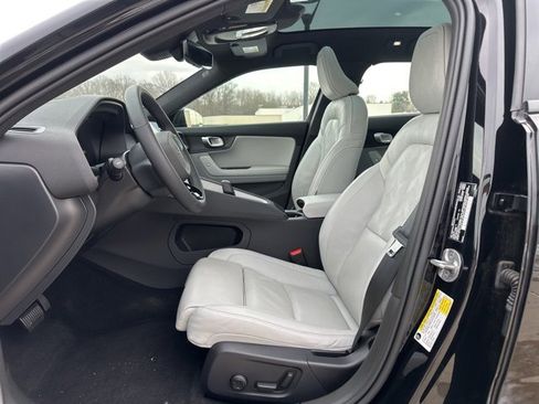 Used 2024 Polestar Polestar 2 image 15