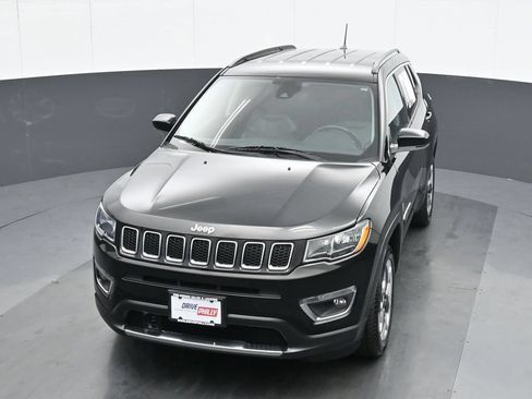 Used 2021 Jeep Compass Limited AWD/4WD image 17