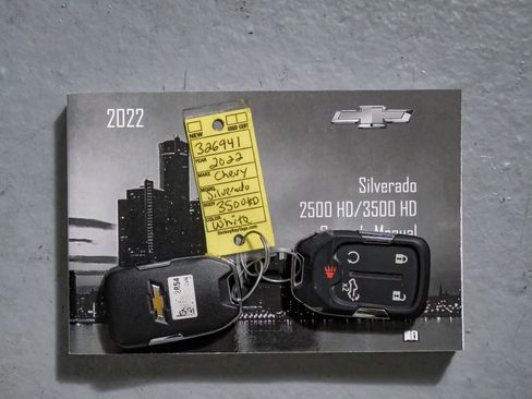 Used 2022 Chevrolet Silverado 3500 LTZ w/ LTZ Convenience Package image 90