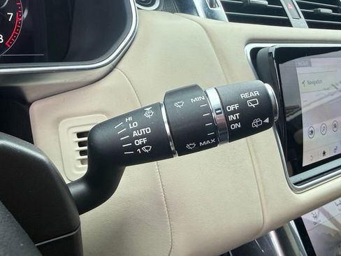 Used 2020 Land Rover Range Rover Sport HSE Dynamic AWD/4WD image 17