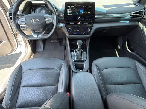Used 2020 Hyundai Ioniq Limited FWD image 26
