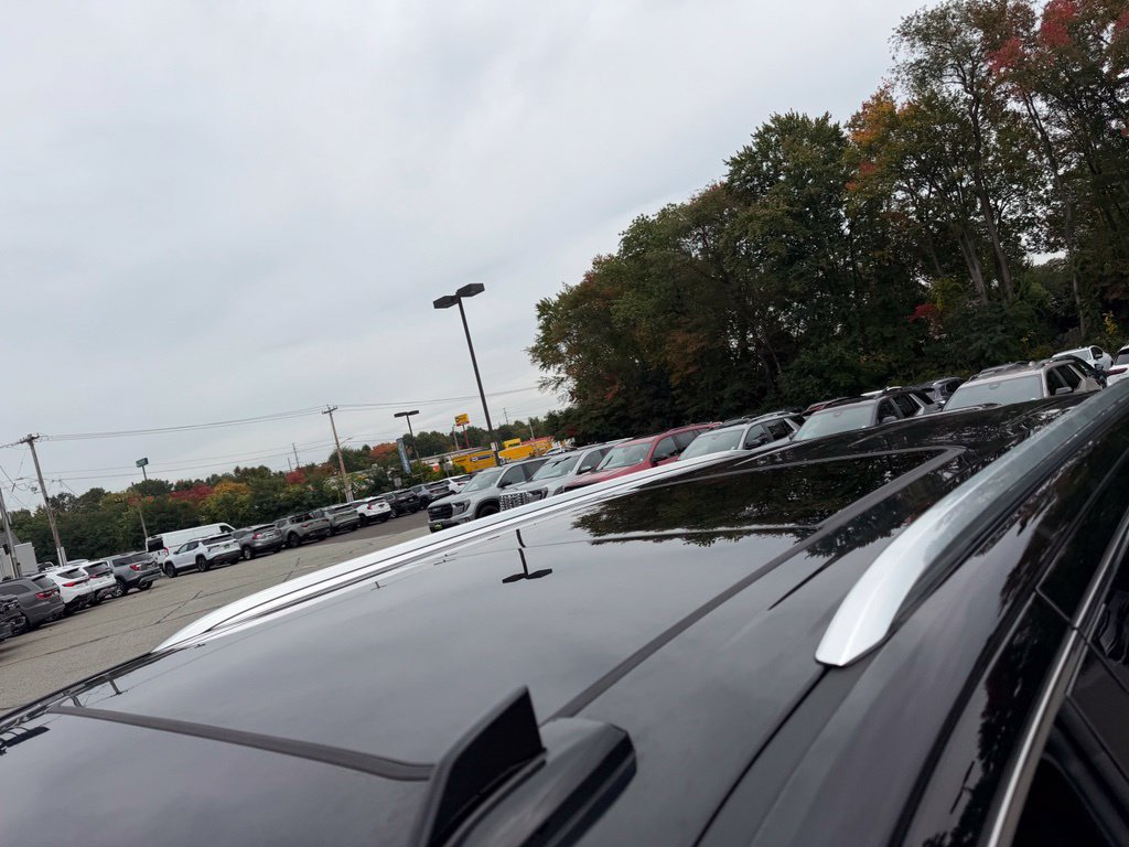 Used 2021 GMC Yukon Denali AWD/4WD image 10