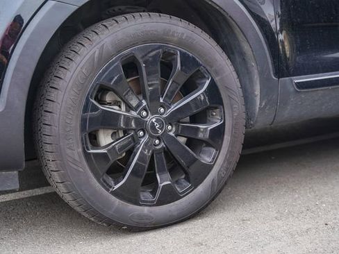 Used 2022 Kia Telluride S image 8