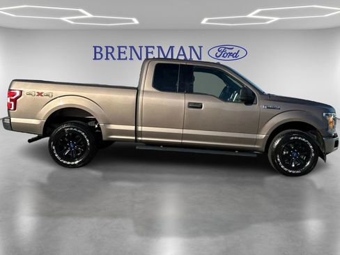Used 2018 Ford F150 XLT image 4