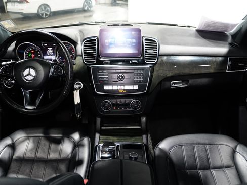 Used 2018 Mercedes-Benz GLE 350 image 10