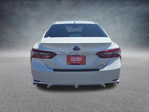 Used 2024 Toyota Camry XSE w/ Navigation Package FWD image 5
